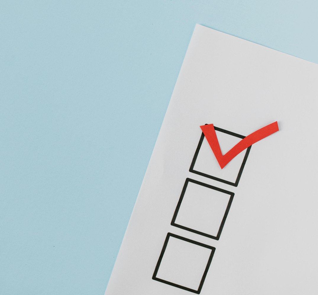 Abgehakte Checkliste für die Bewerber-Vorqualifizierung